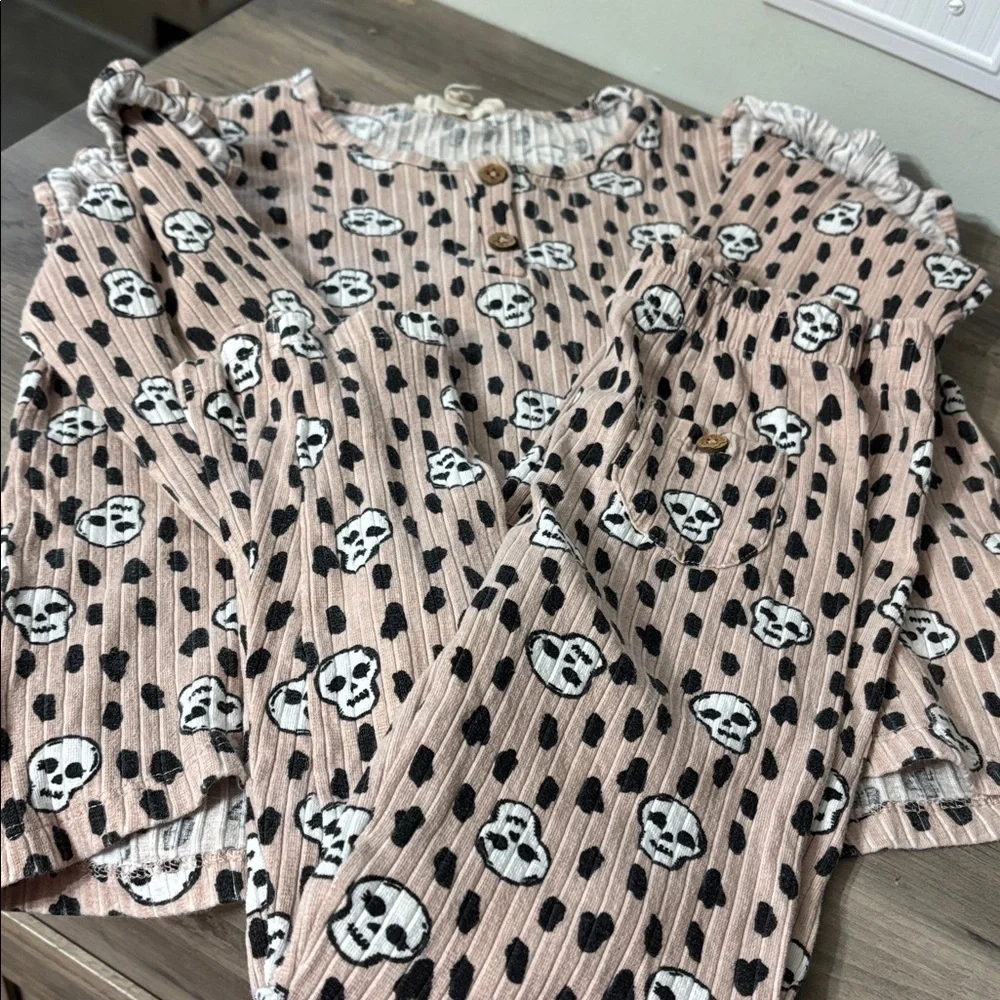 PRE OWNED GIRL'S SIZE 6 Jessica Simpson BLUSH PINK SKULL HALLOWEEN OUTFIT